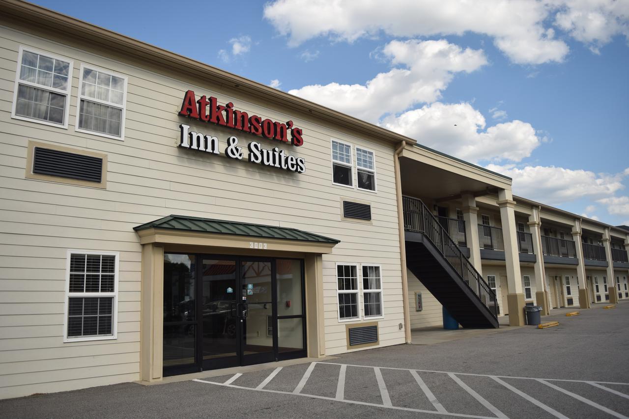 Atkinson Inn & Suites 兰伯顿 外观 照片
